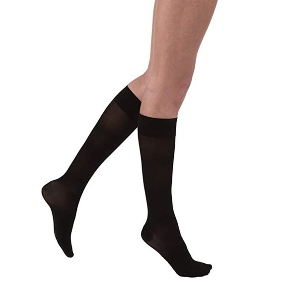 JOBST Compression Stockings 15-20mmHg Closed Toe - Picture 1 of 5